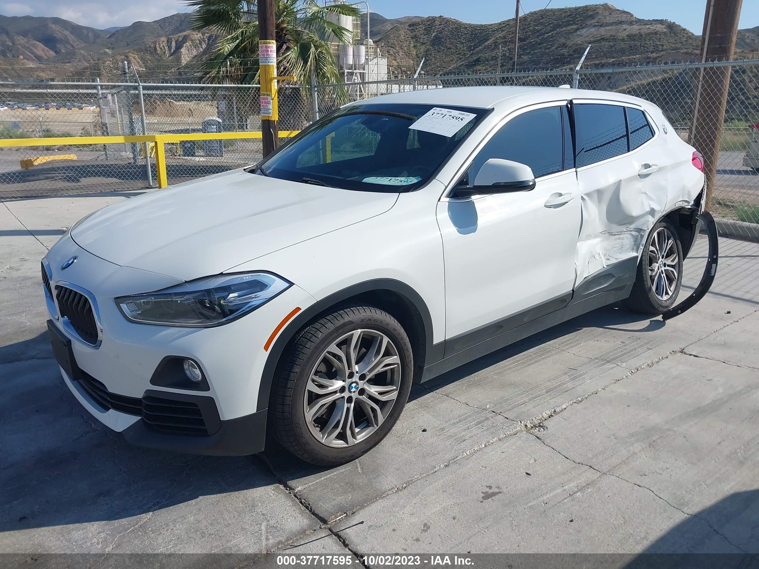 Photo 1 VIN: WBXYJ3C33JEJ83957 - BMW X2 