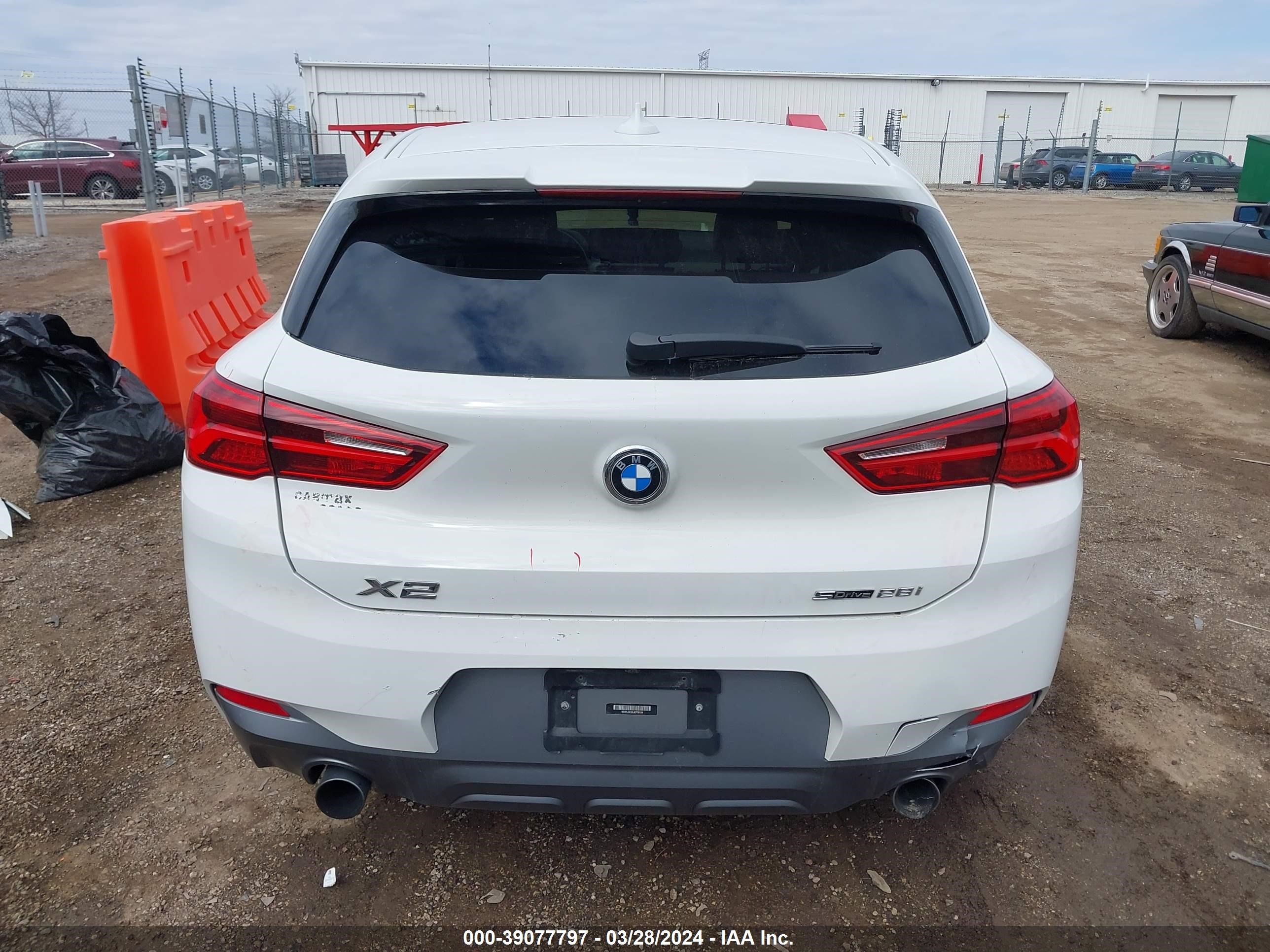 Photo 15 VIN: WBXYJ3C35JEP76154 - BMW X2 