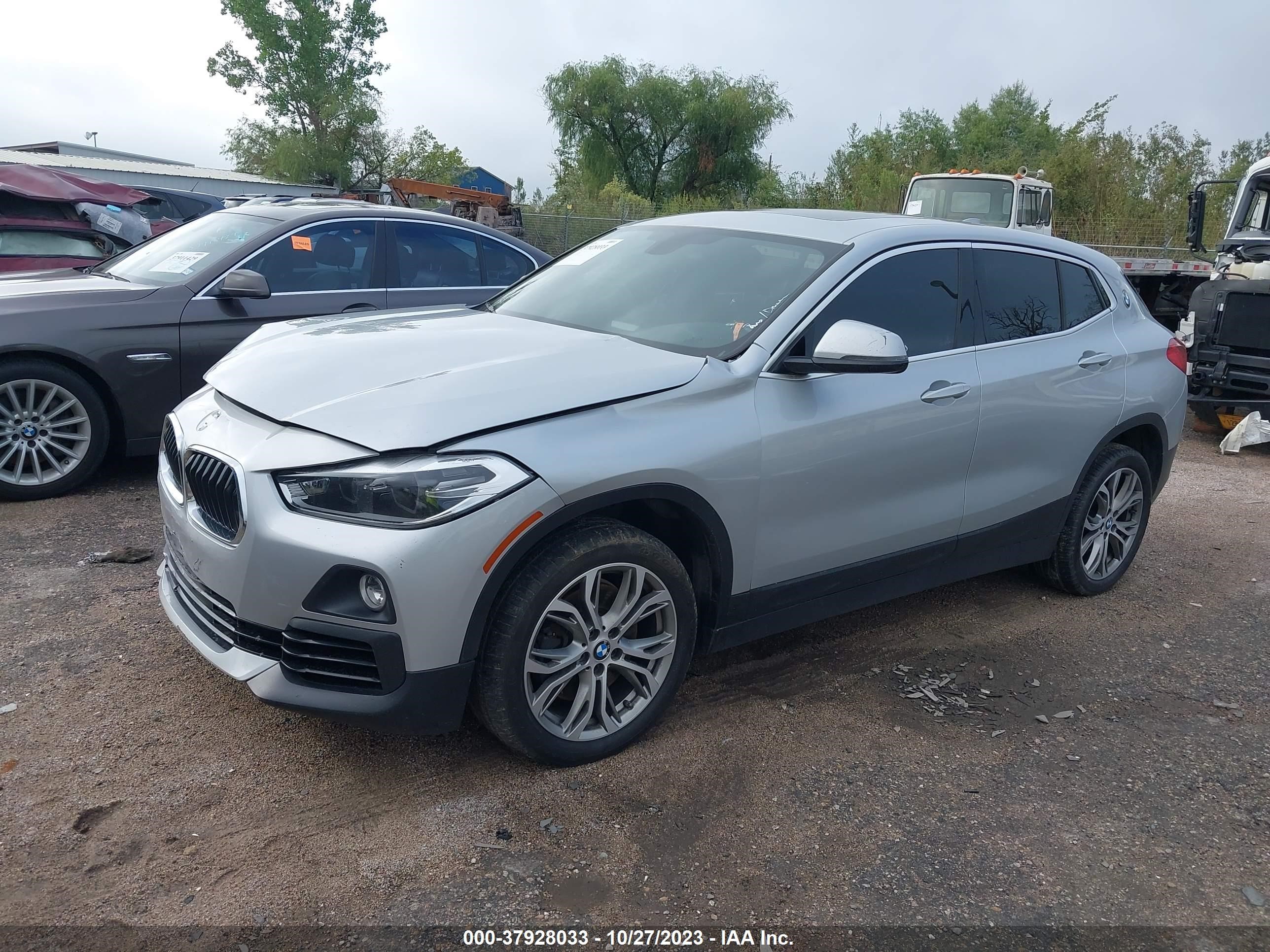 Photo 2 VIN: WBXYJ3C37JEB38085 - BMW X2 