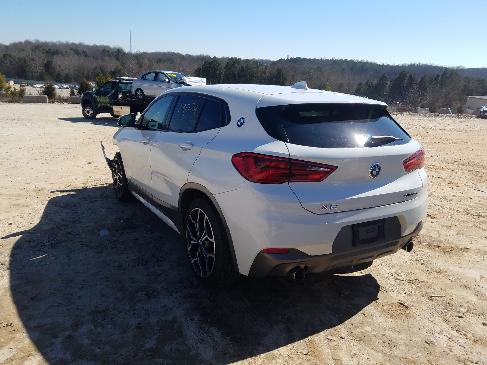 Photo 2 VIN: WBXYJ5C37JEF74804 - BMW X2 