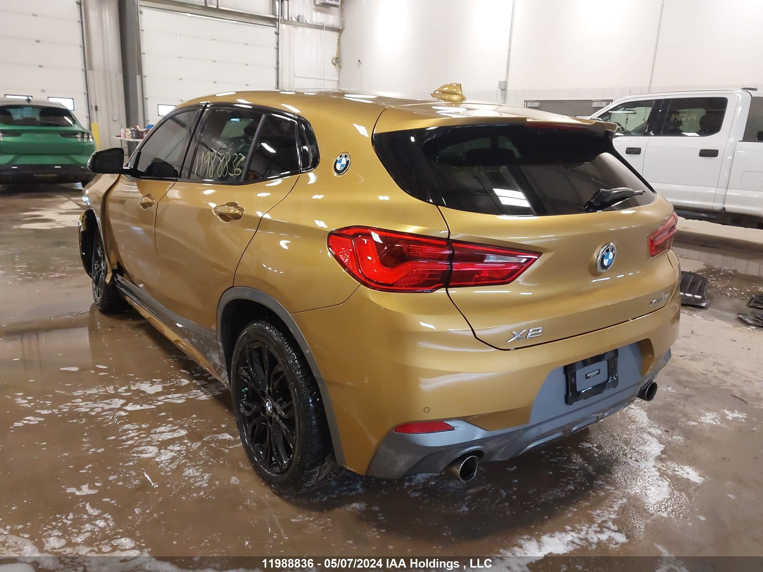 Photo 2 VIN: WBXYJ5C39JEF76814 - BMW X2 