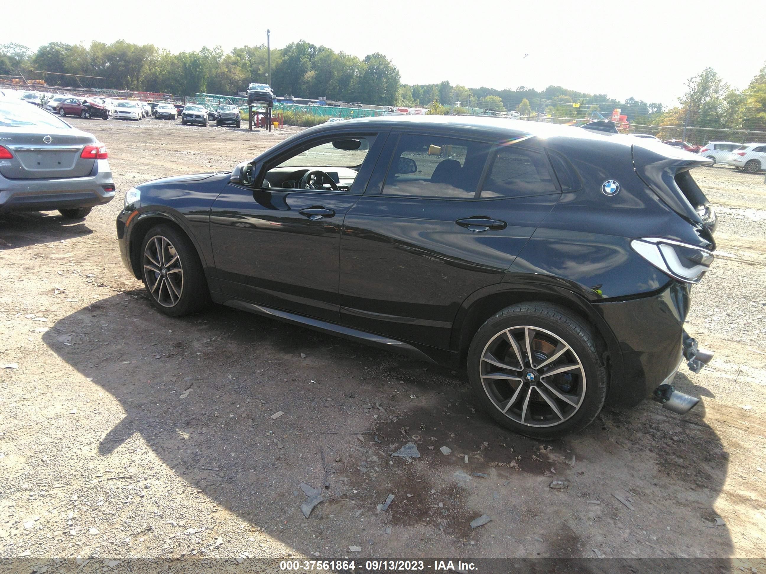 Photo 2 VIN: WBXYN1C02L5R53289 - BMW X2 