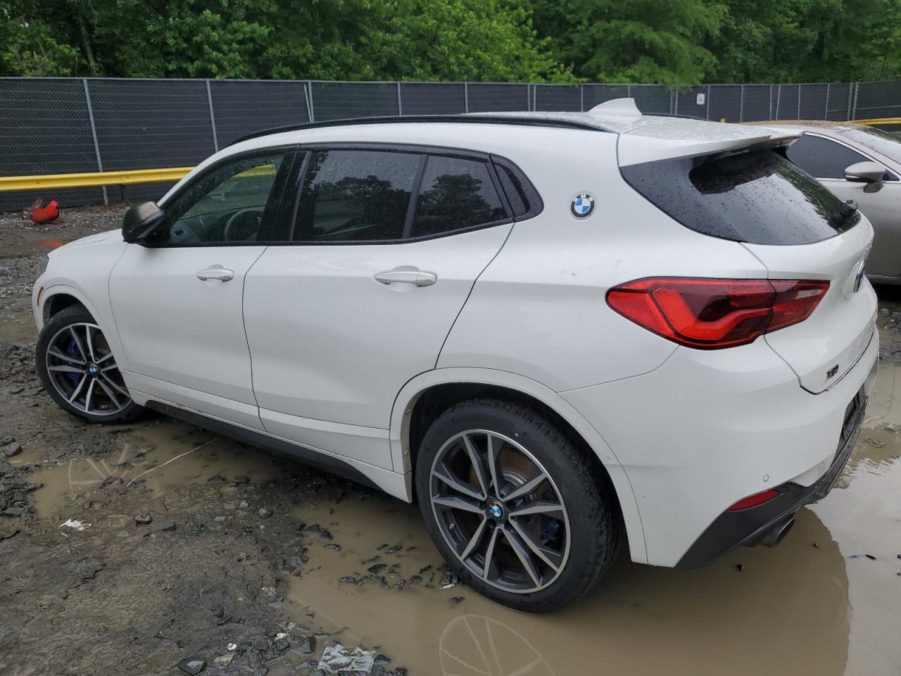 Photo 1 VIN: WBXYN1C05L5N90731 - BMW X2 