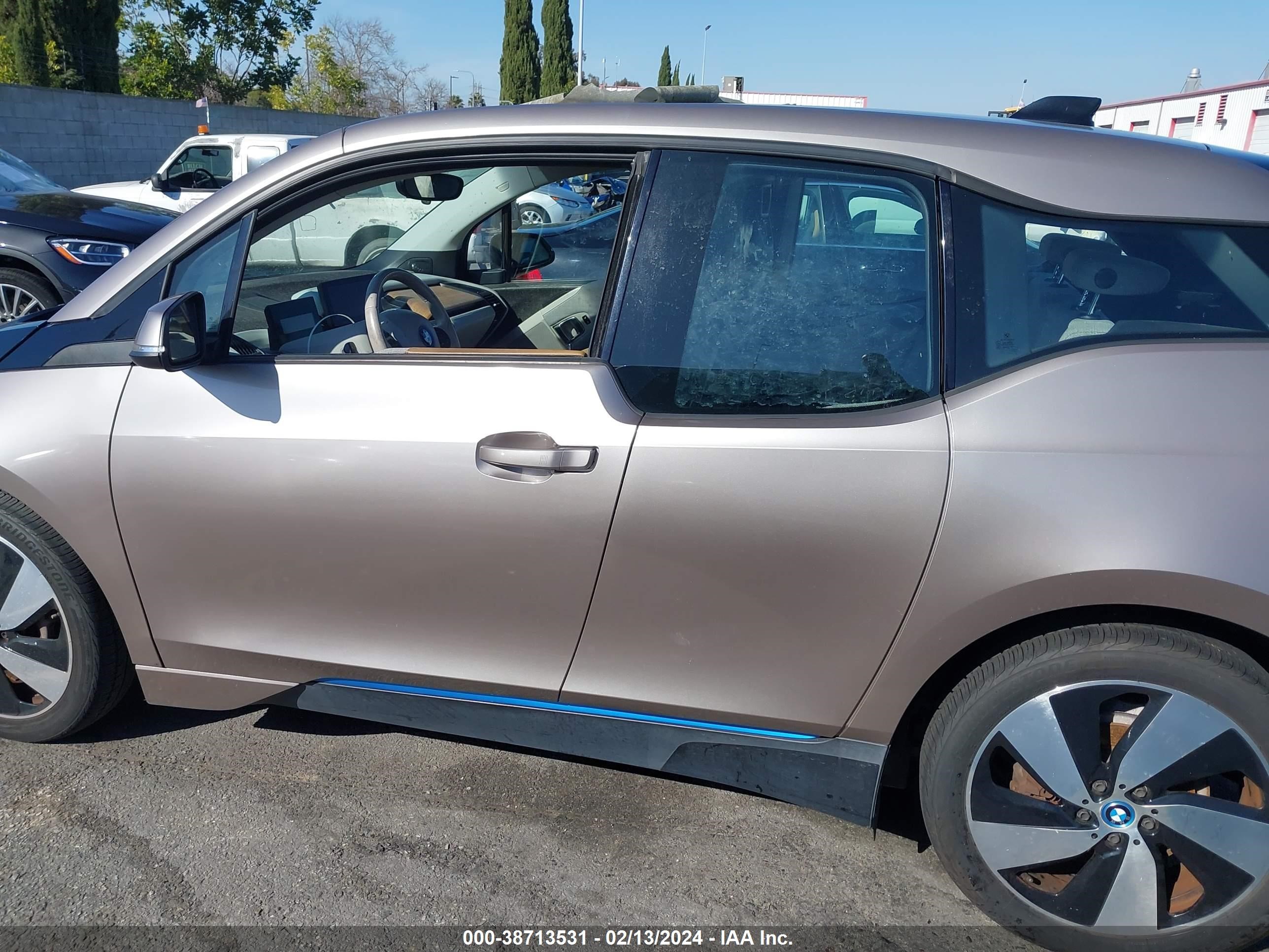 Photo 12 VIN: WBY1Z2C51EVX51954 - BMW I3 