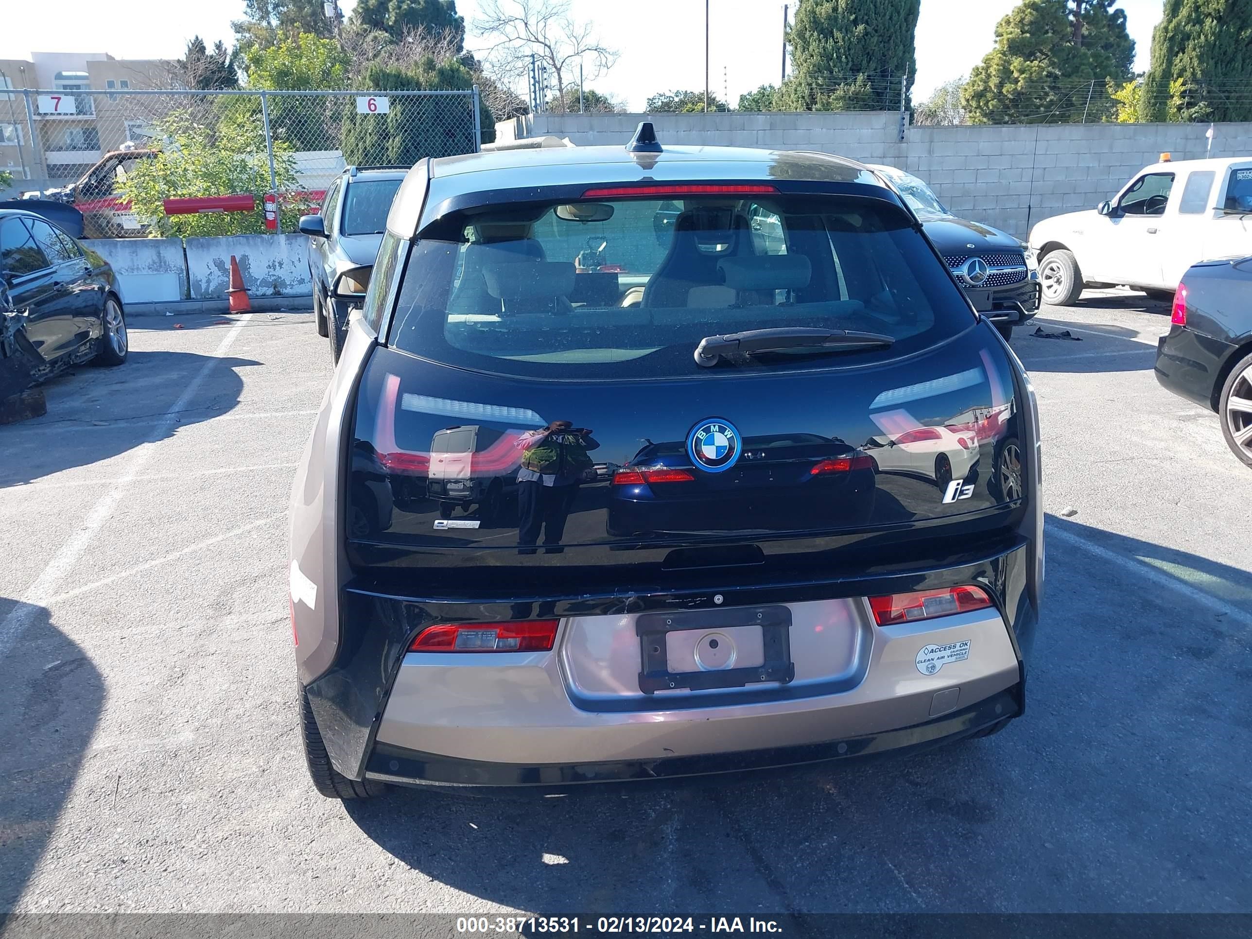 Photo 14 VIN: WBY1Z2C51EVX51954 - BMW I3 