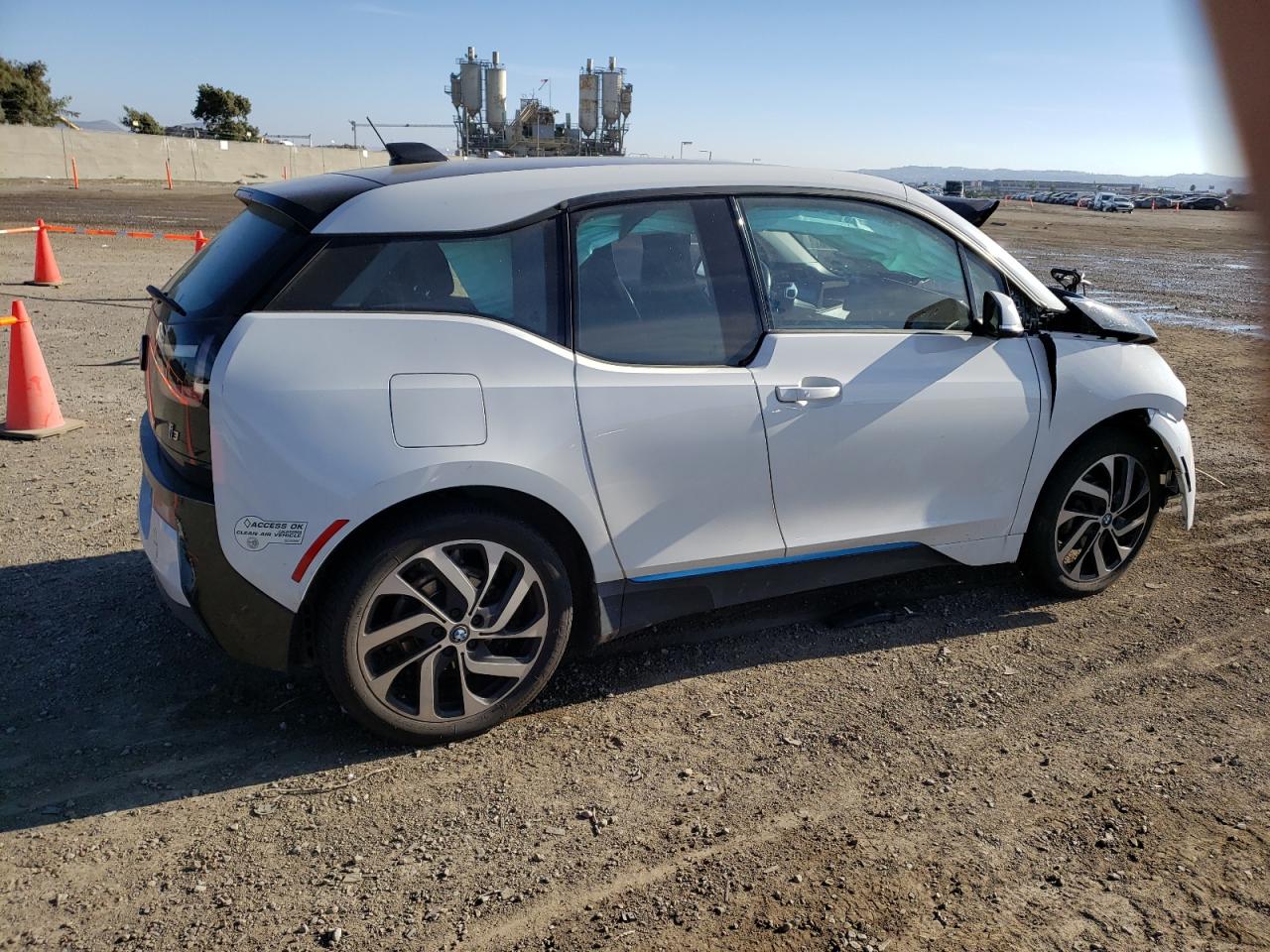 Photo 2 VIN: WBY1Z2C59EVX51572 - BMW I3 