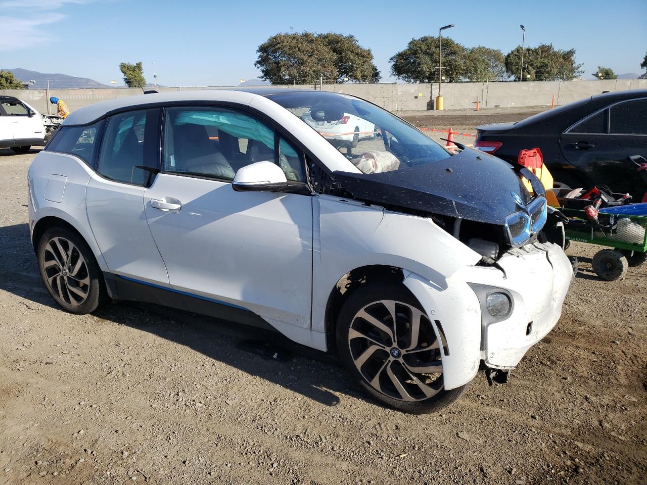 Photo 3 VIN: WBY1Z2C59EVX51572 - BMW I3 