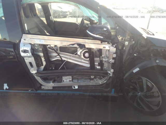 Photo 5 VIN: WBY1Z2C5XGV556325 - BMW I3 