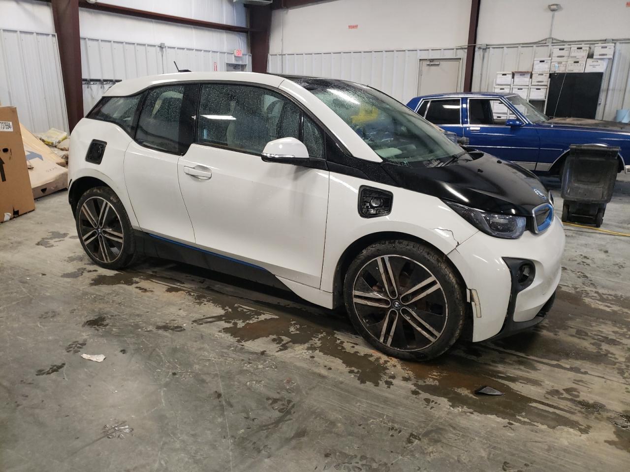 Photo 3 VIN: WBY1Z4C50FV277878 - BMW I3 