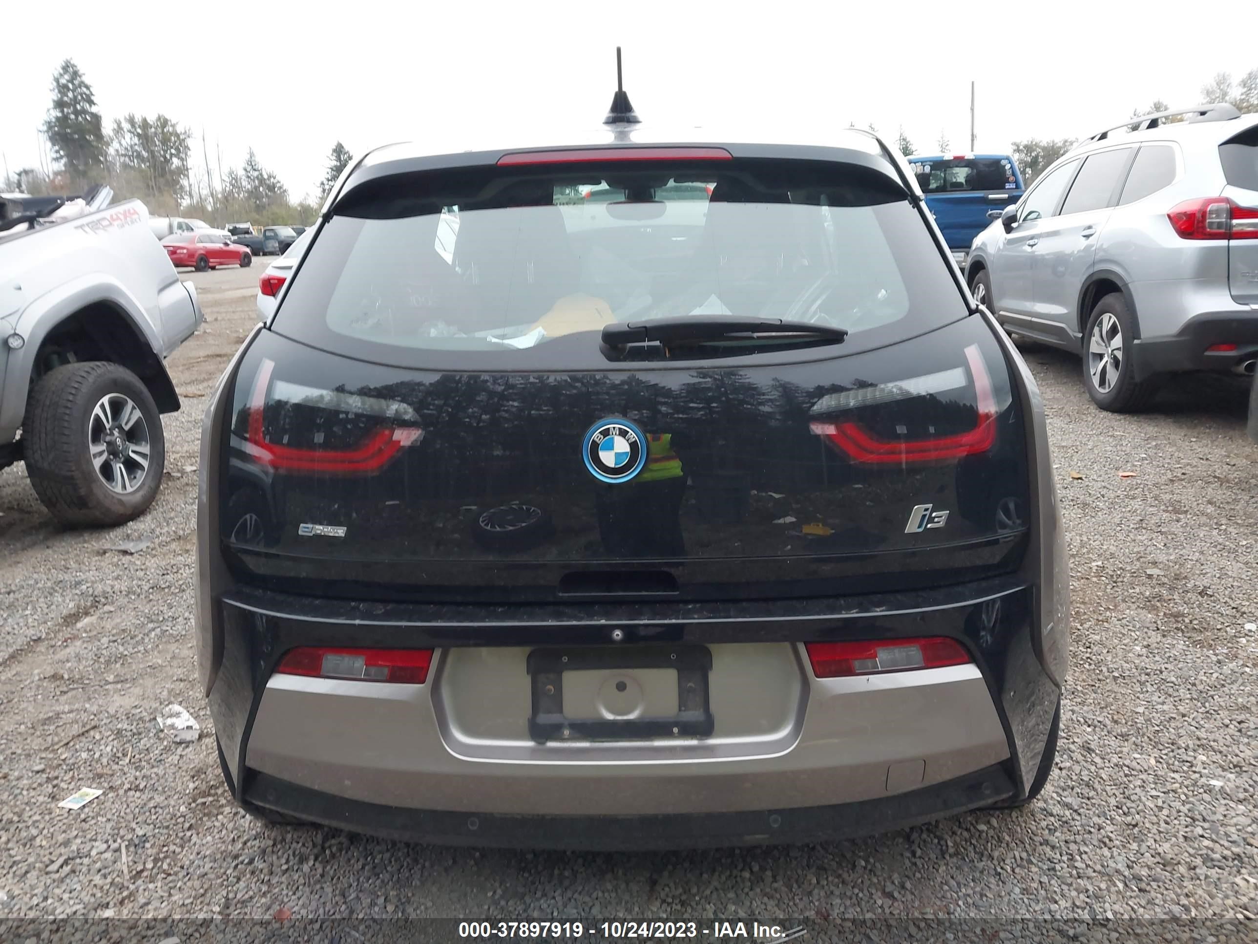 Photo 15 VIN: WBY1Z4C52EVX63381 - BMW I3 