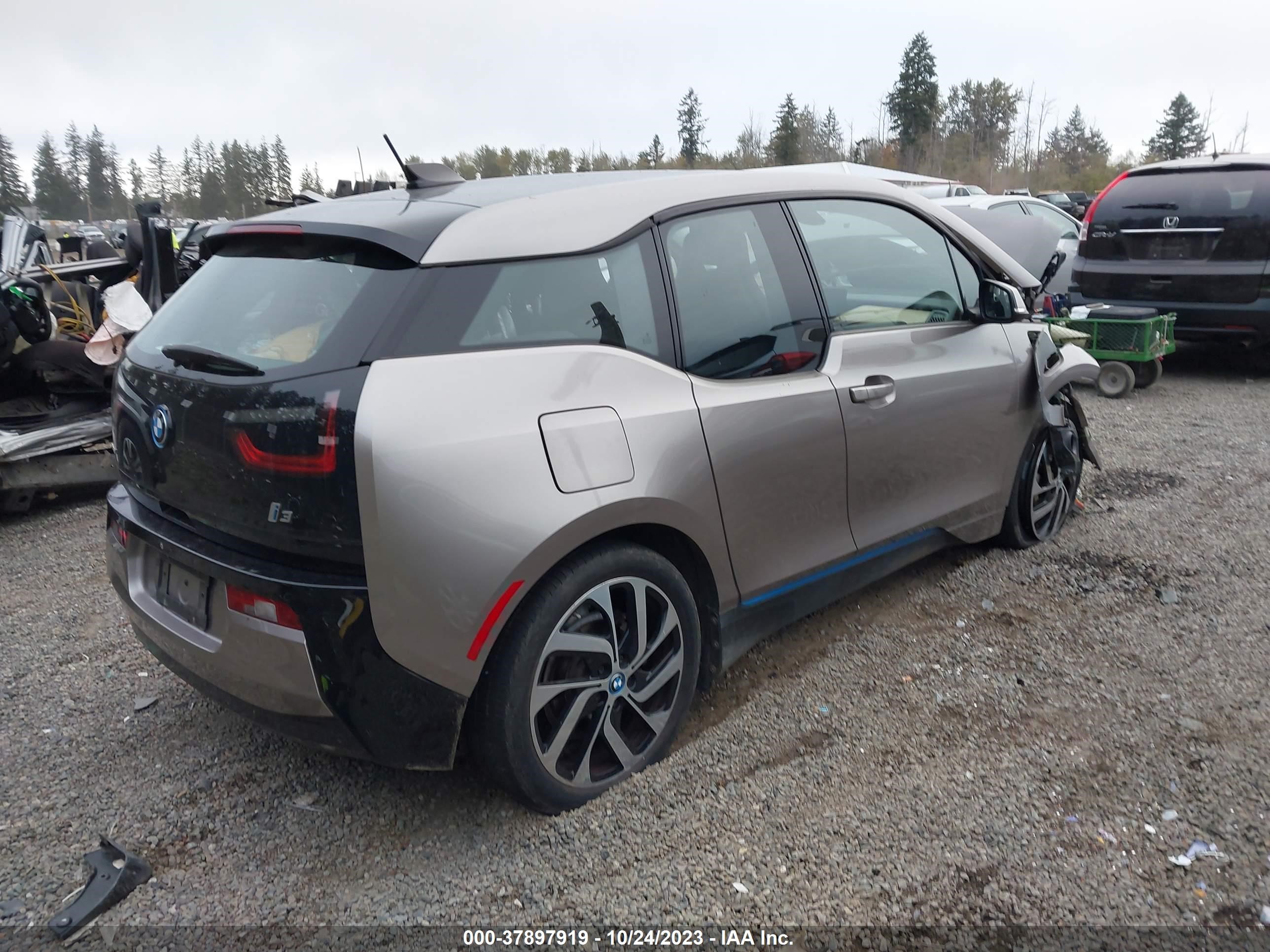 Photo 3 VIN: WBY1Z4C52EVX63381 - BMW I3 