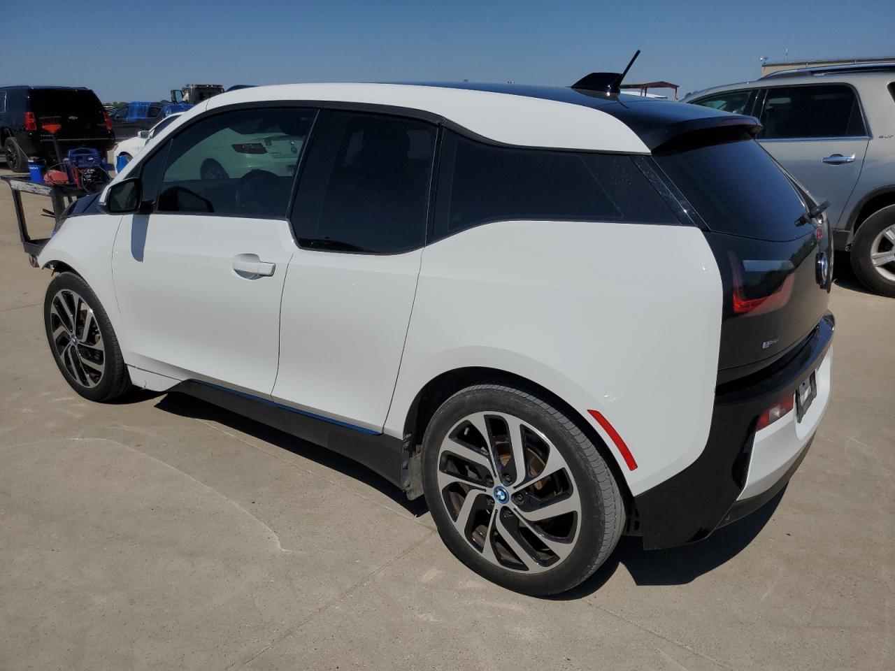 Photo 3 VIN: WBY1Z4C54EV276604 - BMW I3 