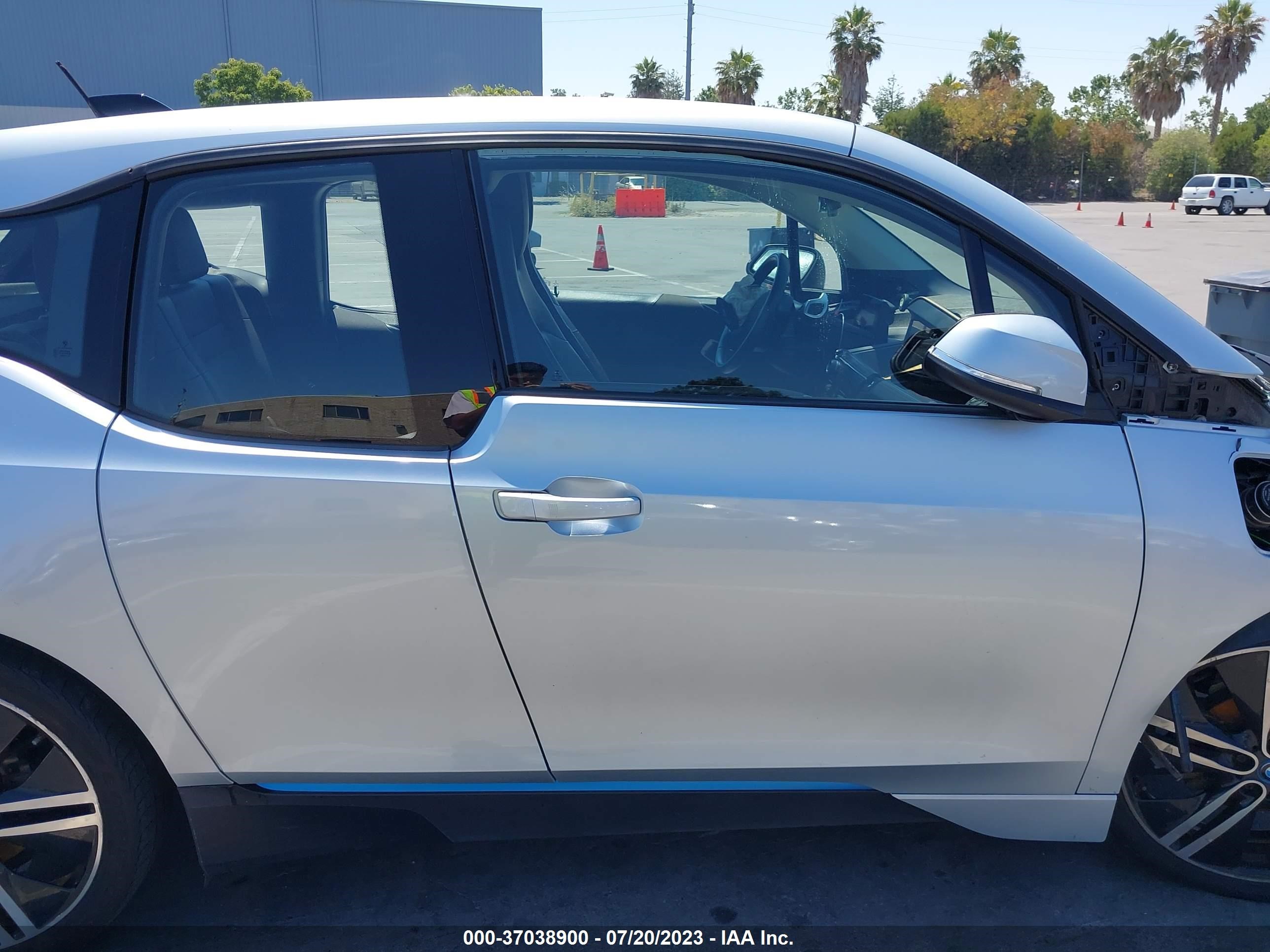 Photo 13 VIN: WBY1Z4C55EV273324 - BMW I3 