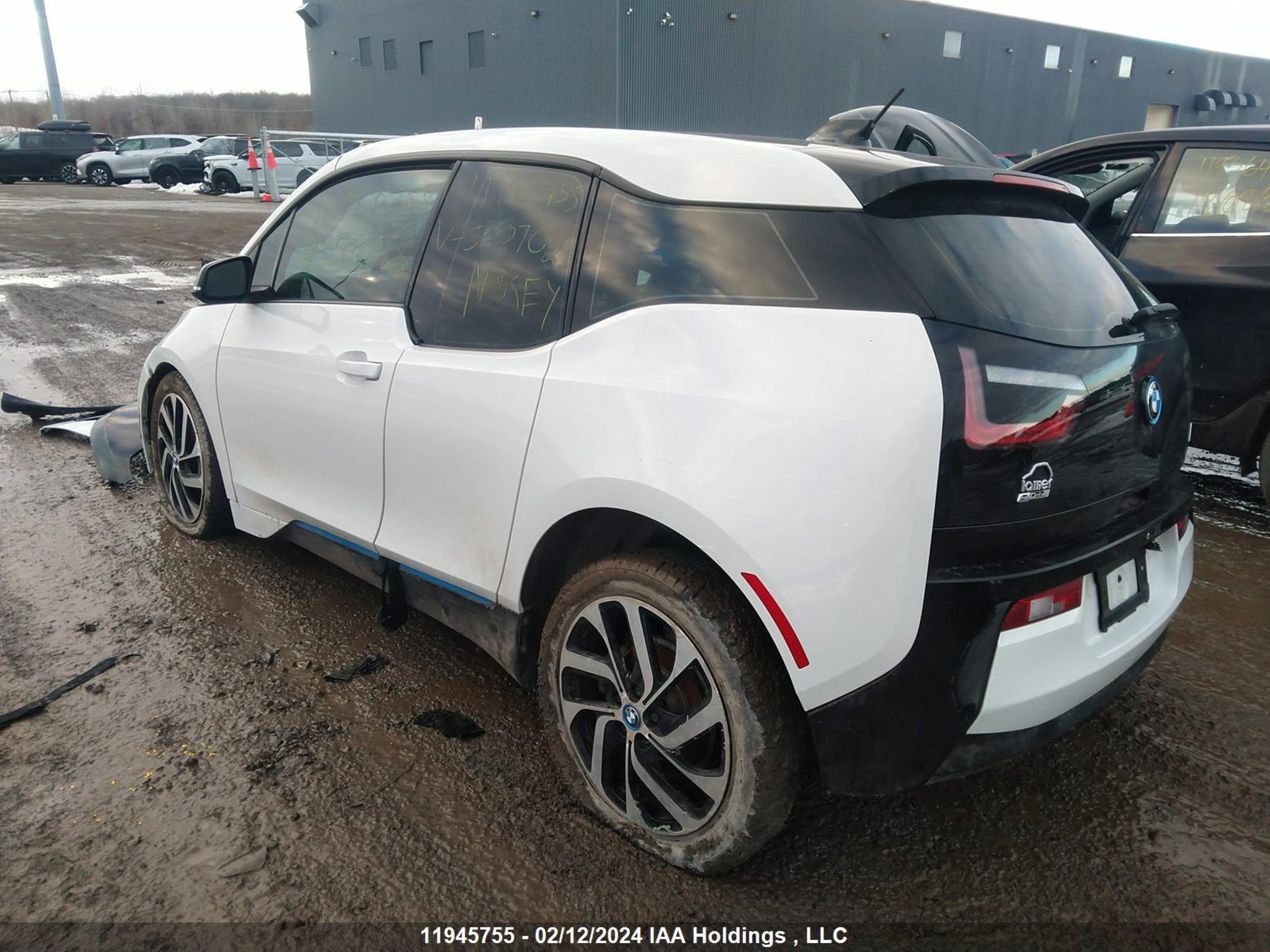 Photo 2 VIN: WBY1Z4C56FV500702 - BMW I3 