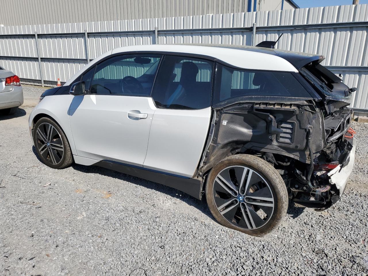 Photo 1 VIN: WBY1Z4C58GV508205 - BMW I3 