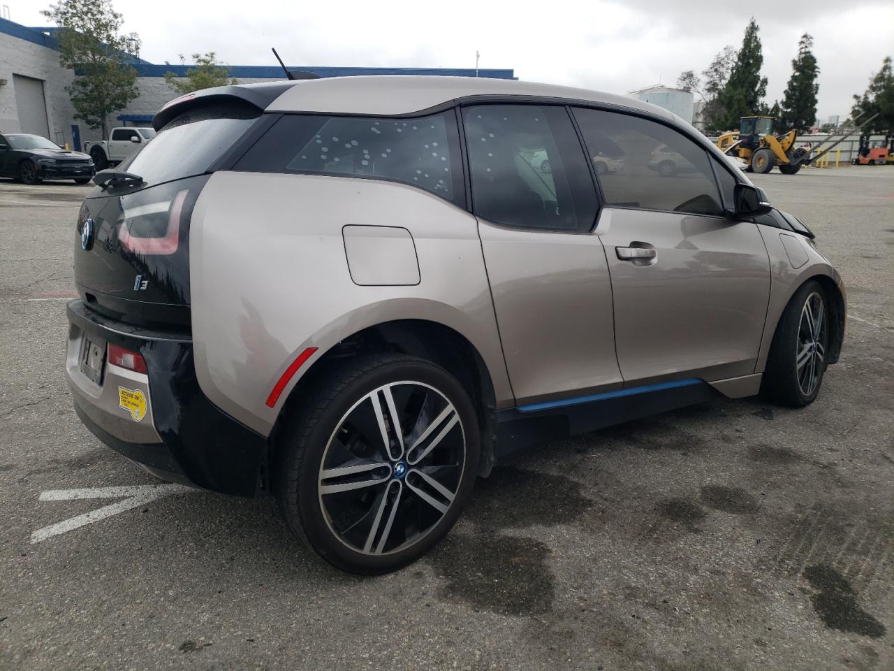 Photo 2 VIN: WBY1Z4C59FV501312 - BMW I3 