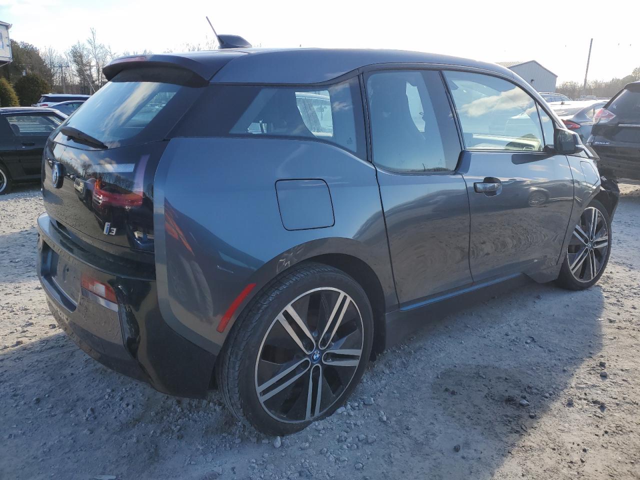 Photo 2 VIN: WBY1Z8C31HV890195 - BMW I3 