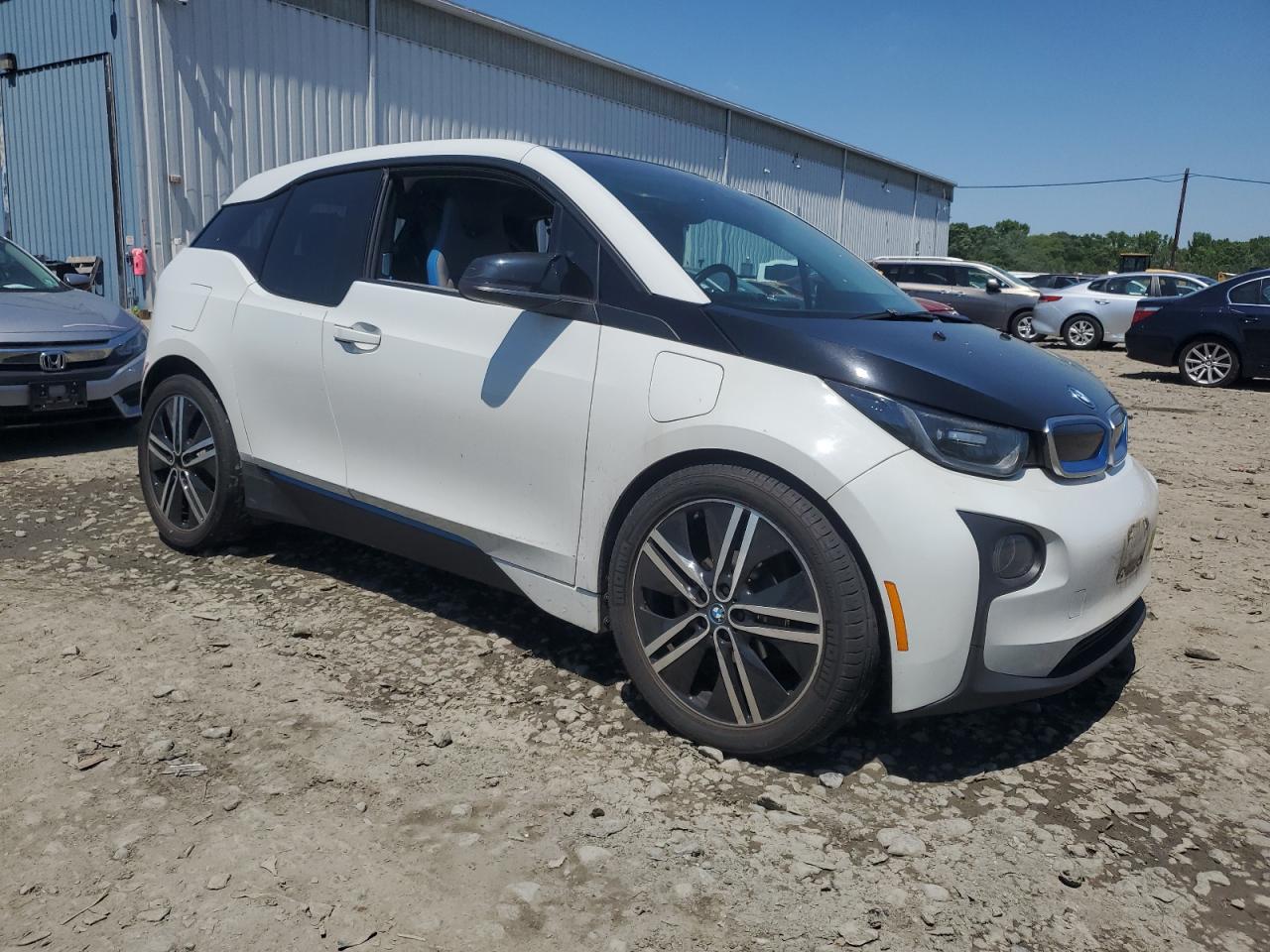 Photo 3 VIN: WBY1Z8C38HV891005 - BMW I3 