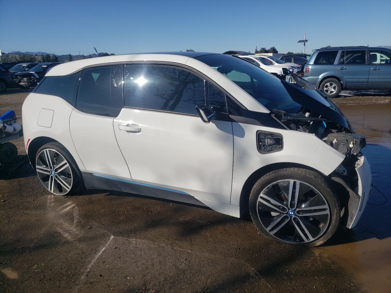 Photo 3 VIN: WBY1Z8C38HV892042 - BMW I3 