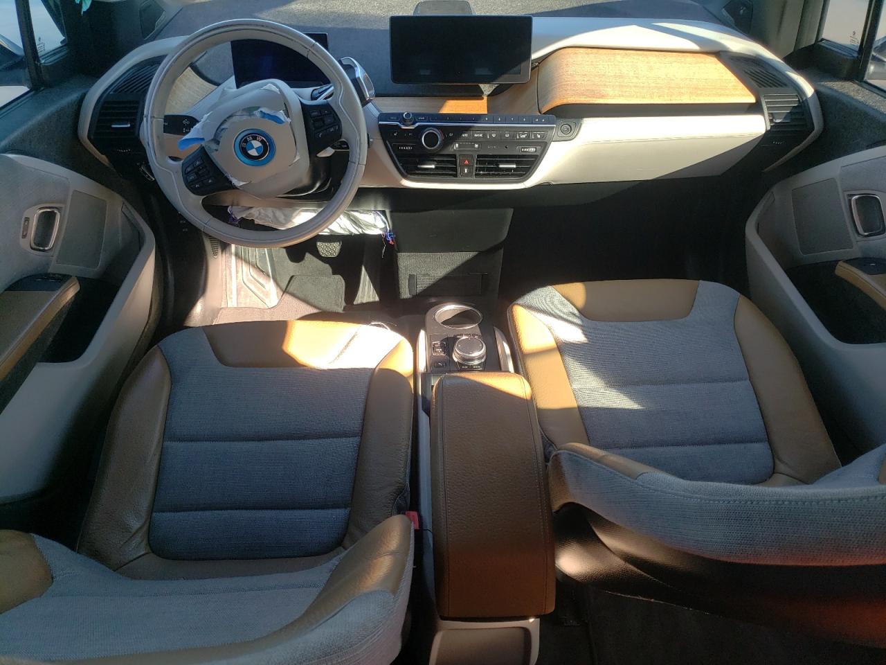 Photo 7 VIN: WBY1Z8C38HV892042 - BMW I3 