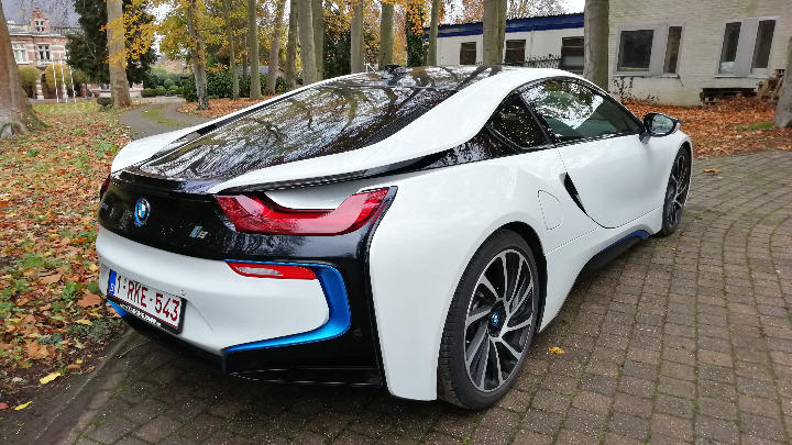 Photo 2 VIN: WBY2Z210X0V345157 - BMW I8 COUPE 