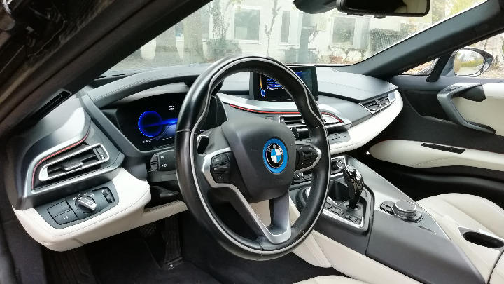 Photo 22 VIN: WBY2Z210X0V345157 - BMW I8 COUPE 