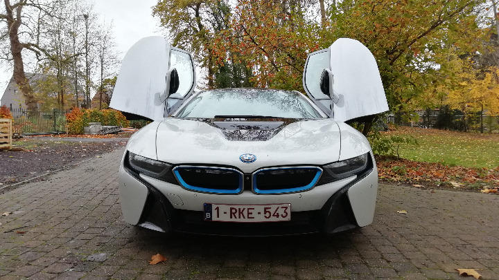 Photo 23 VIN: WBY2Z210X0V345157 - BMW I8 COUPE 