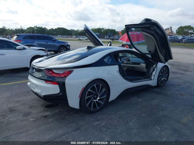 Photo 3 VIN: WBY2Z2C51FV392661 - BMW I8 