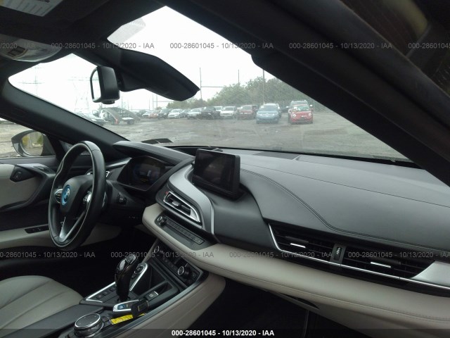 Photo 4 VIN: WBY2Z2C51FV674279 - BMW I8 