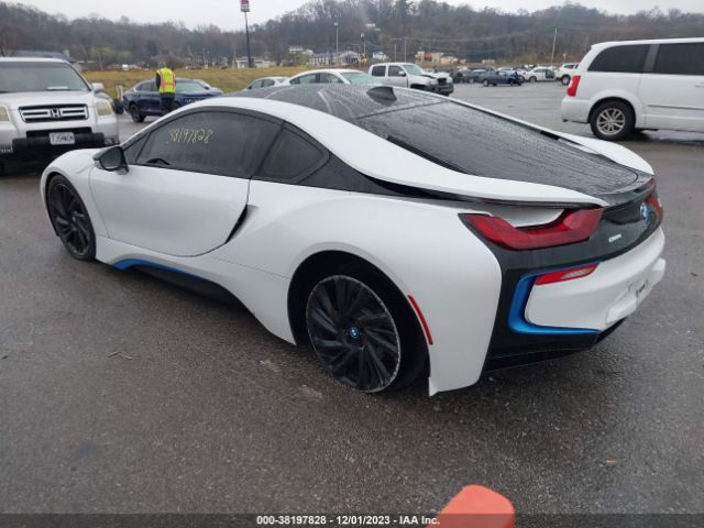 Photo 2 VIN: WBY2Z2C52FV392331 - BMW I8 