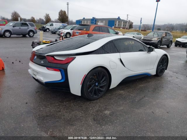 Photo 3 VIN: WBY2Z2C52FV392331 - BMW I8 