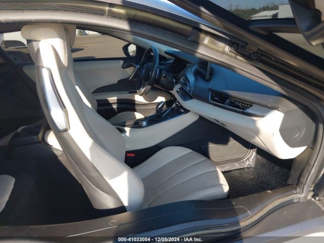 Photo 4 VIN: WBY2Z2C57FV392289 - BMW I8 