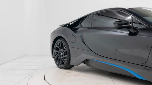 Photo 3 VIN: WBY2Z2C57FV392650 - BMW I8 