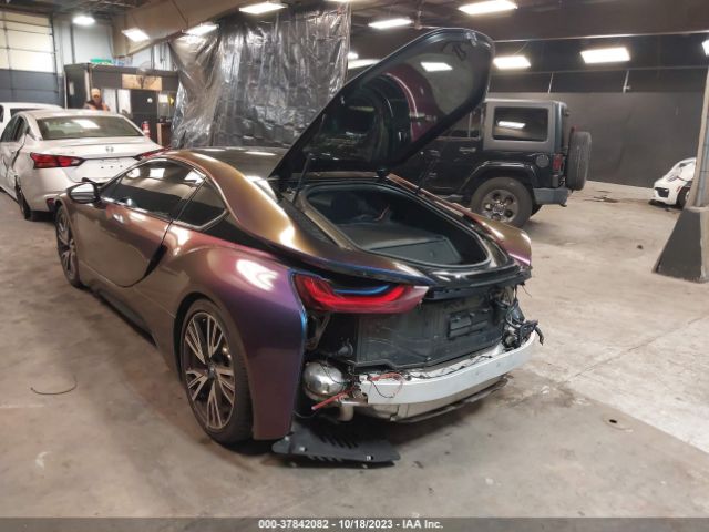 Photo 2 VIN: WBY2Z2C57GV675549 - BMW I8 