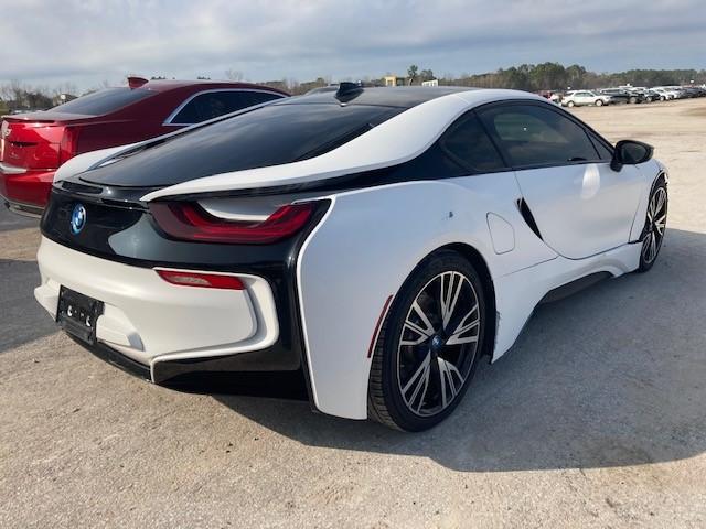 Photo 3 VIN: WBY2Z2C58FV391152 - BMW I8 