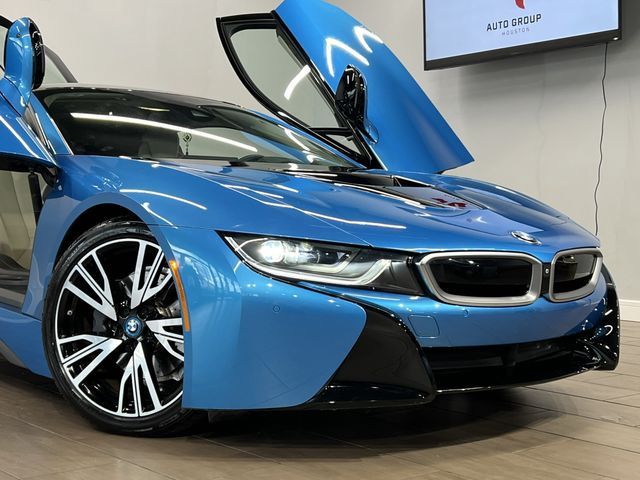 Photo 5 VIN: WBY2Z2C58FV674229 - BMW I8 