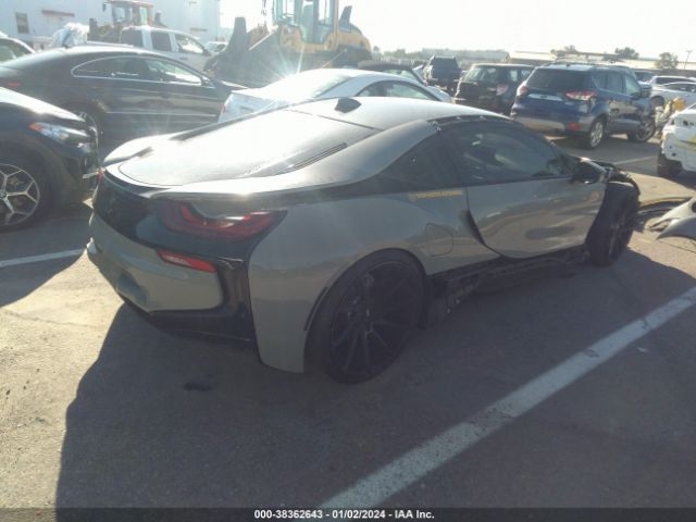 Photo 3 VIN: WBY2Z2C59FV392617 - BMW I8 