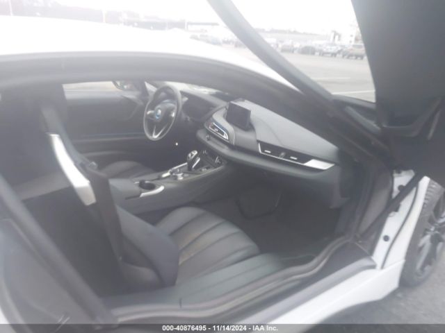 Photo 4 VIN: WBY2Z4C57KVB81876 - BMW I8 