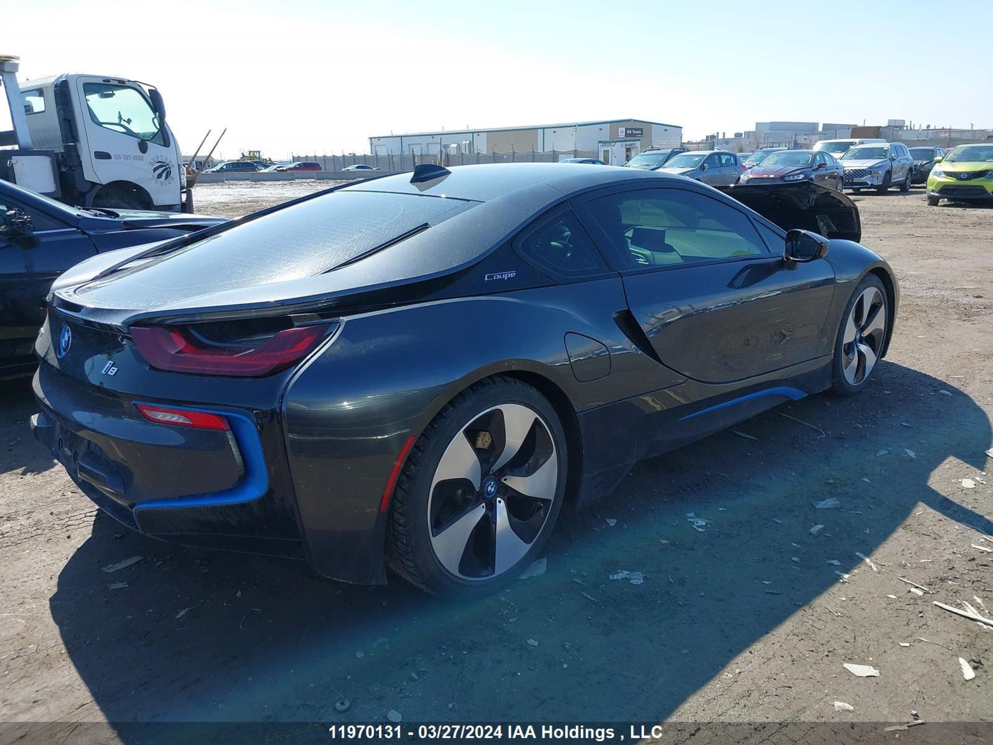 Photo 3 VIN: WBY2Z4C59KVB81748 - BMW I8 