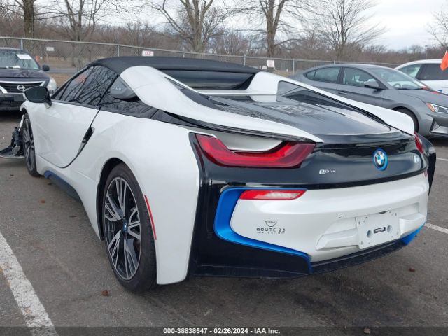 Photo 2 VIN: WBY2Z6C51K7D36096 - BMW I8 