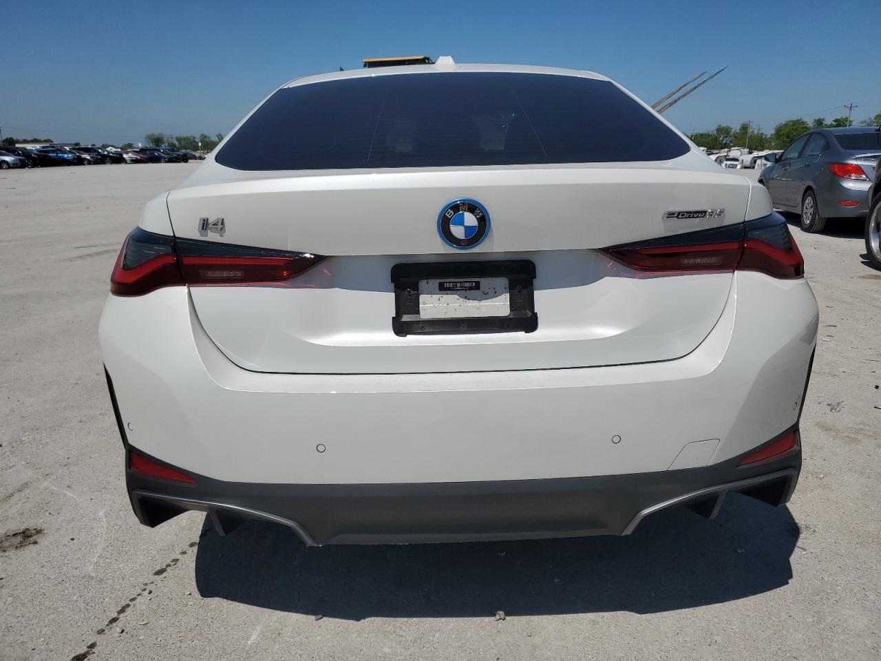 Photo 5 VIN: WBY43AW02PFP53587 - BMW I4 