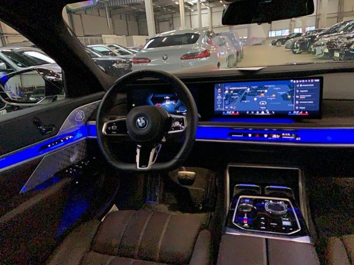 Photo 4 VIN: WBY51EJ050CL89245 - BMW I7 