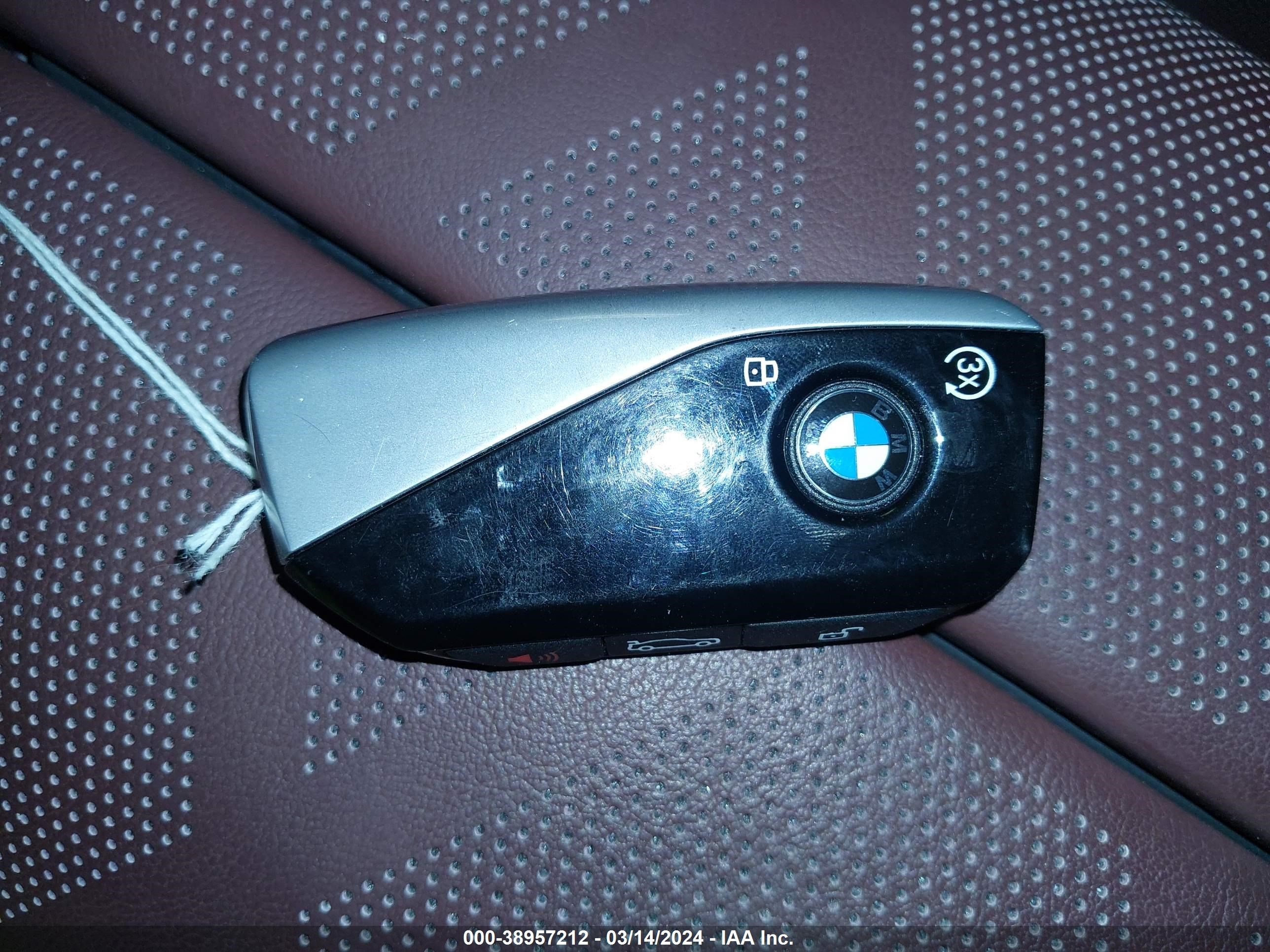 Photo 10 VIN: WBY53EJ00RCP63039 - BMW I7 