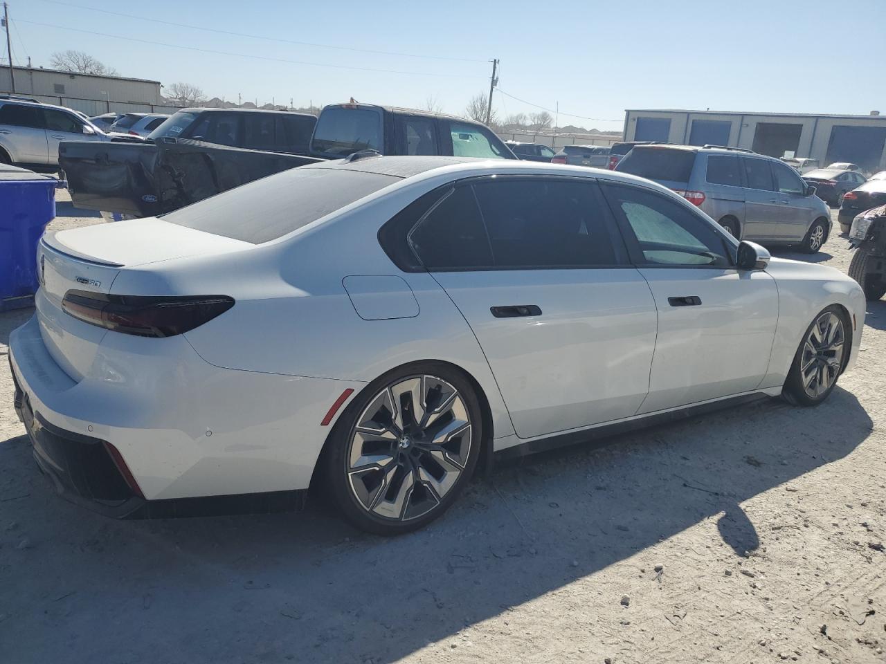 Photo 2 VIN: WBY53EJ05PCM58262 - BMW I7 