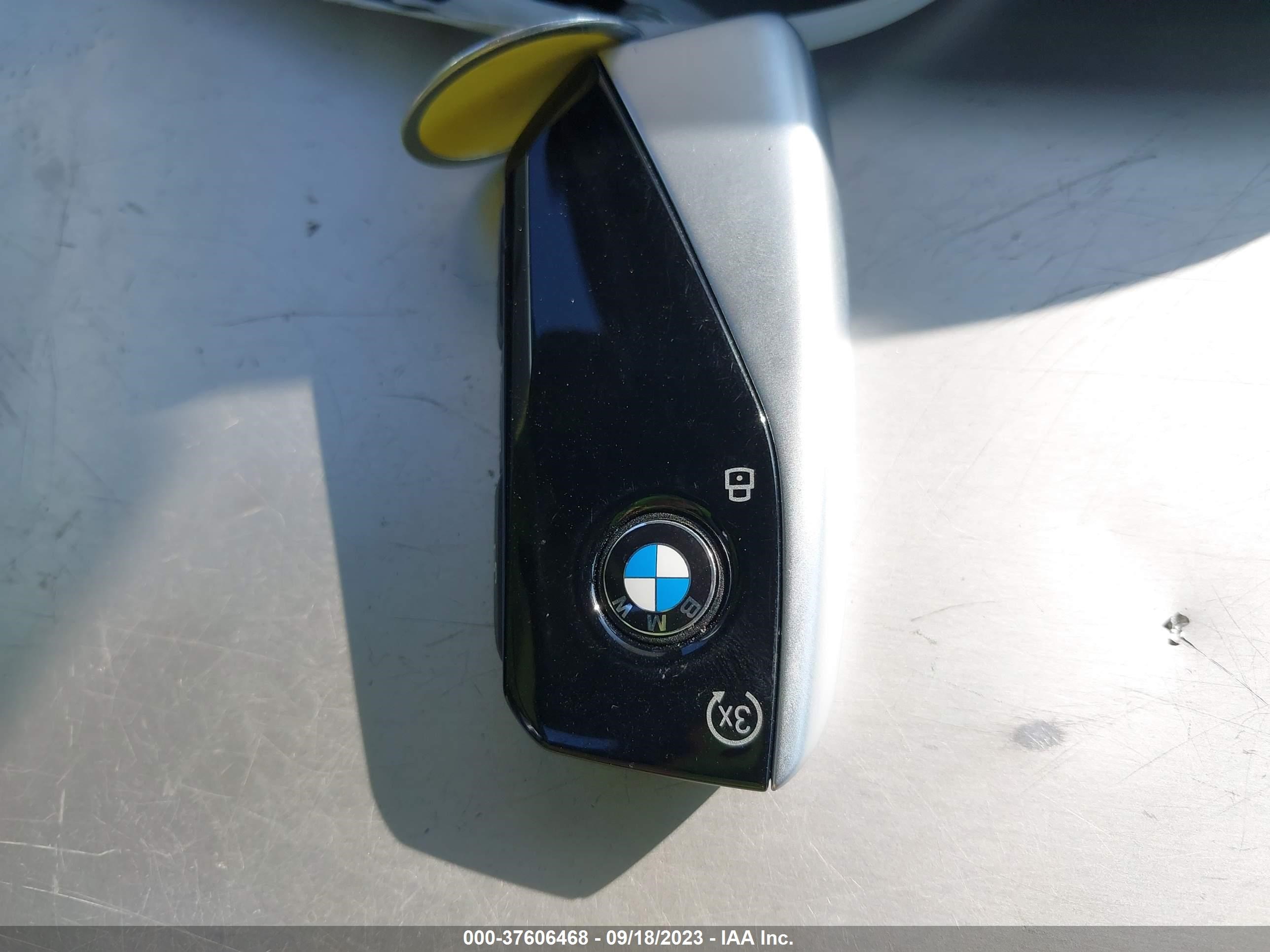 Photo 9 VIN: WBY53EJ05PCM93139 - BMW I7 