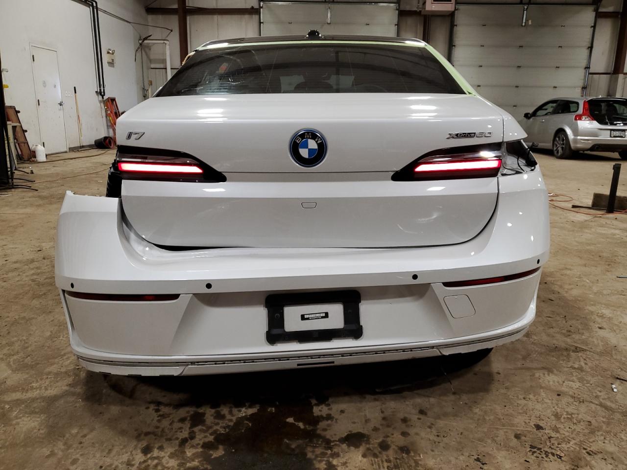 Photo 5 VIN: WBY53EJ07PCL47356 - BMW I7 