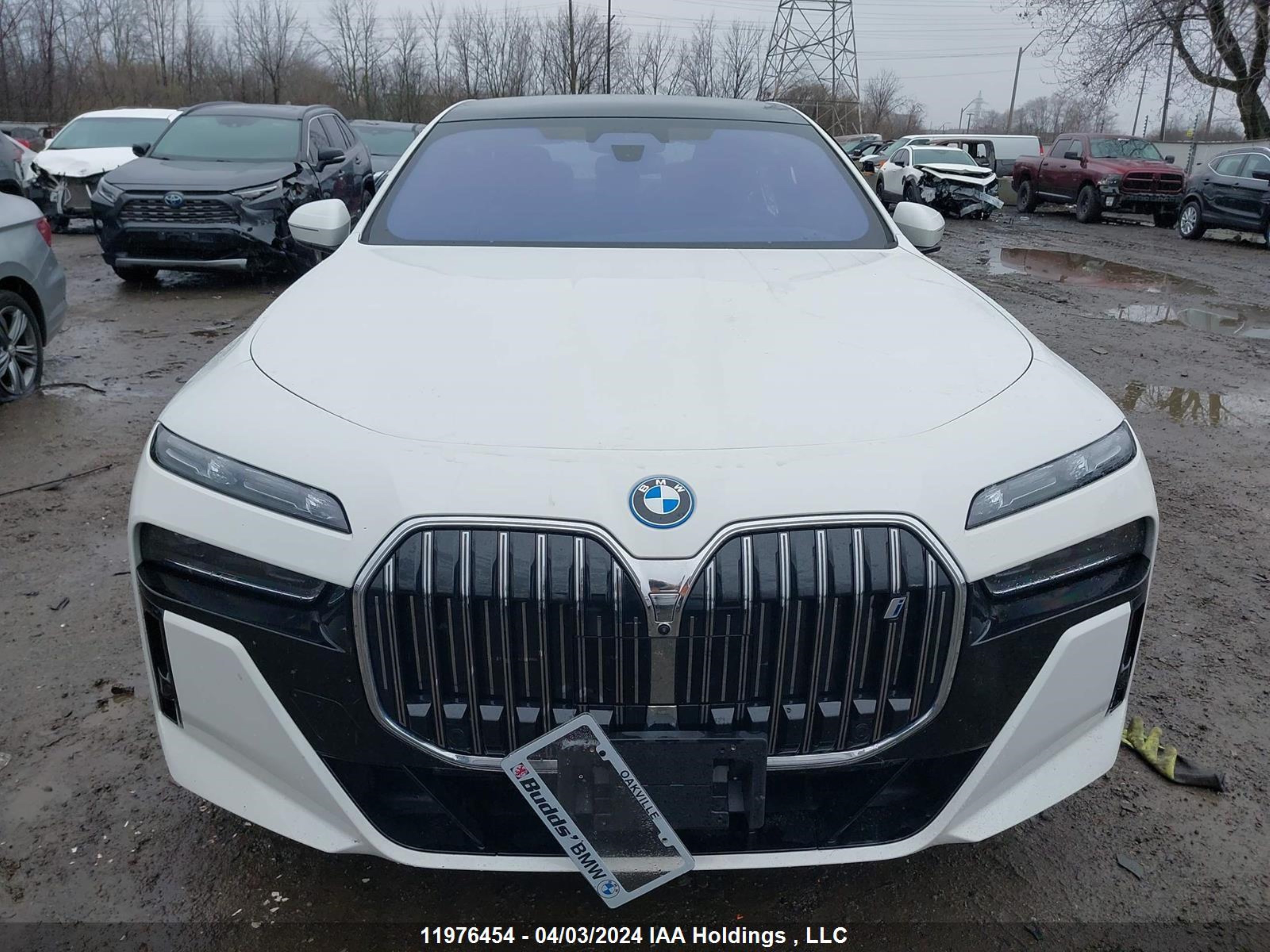 Photo 12 VIN: WBY53EJ07PCN27842 - BMW I7 