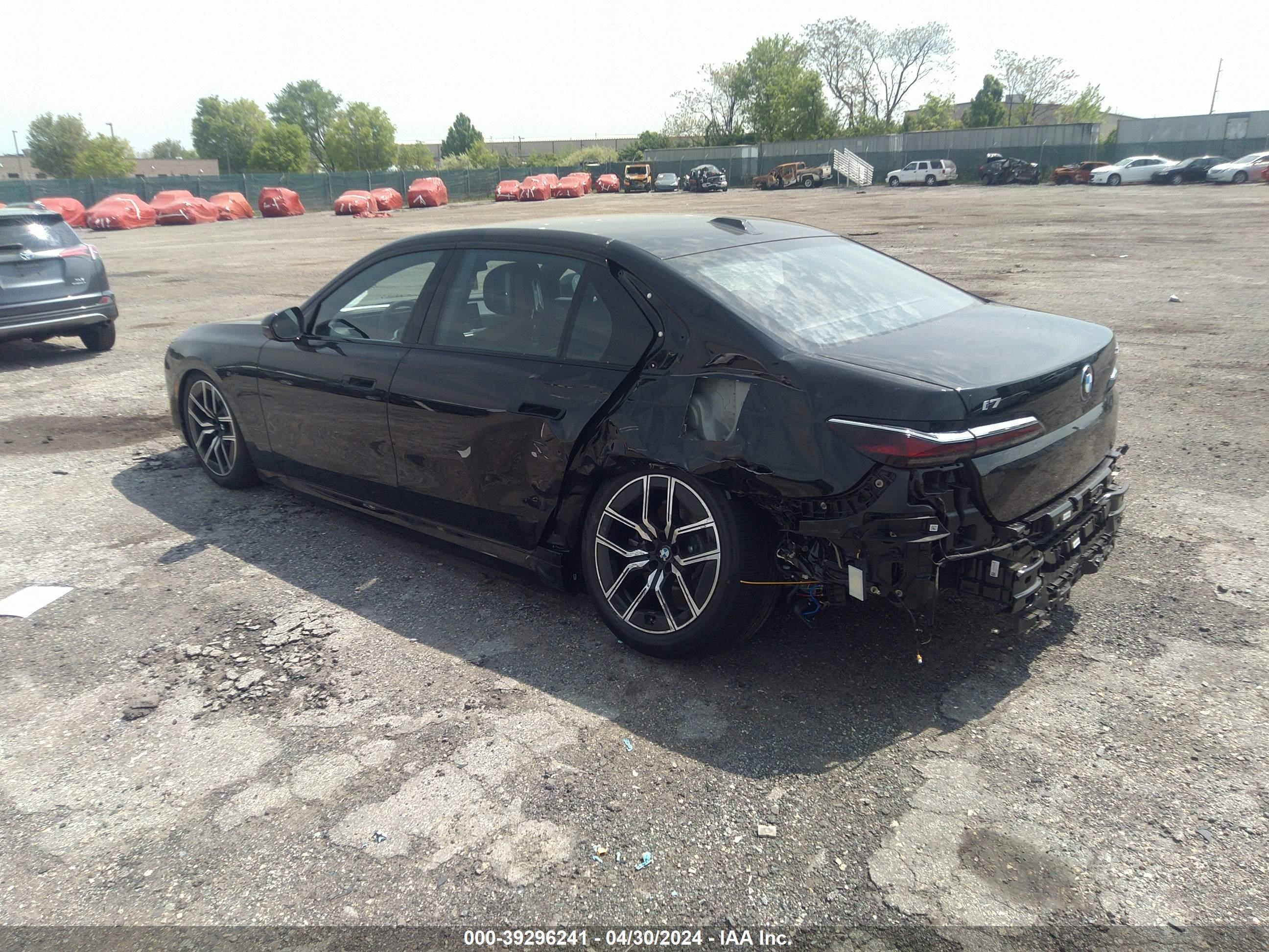 Photo 2 VIN: WBY53EJ07RCR55199 - BMW I7 