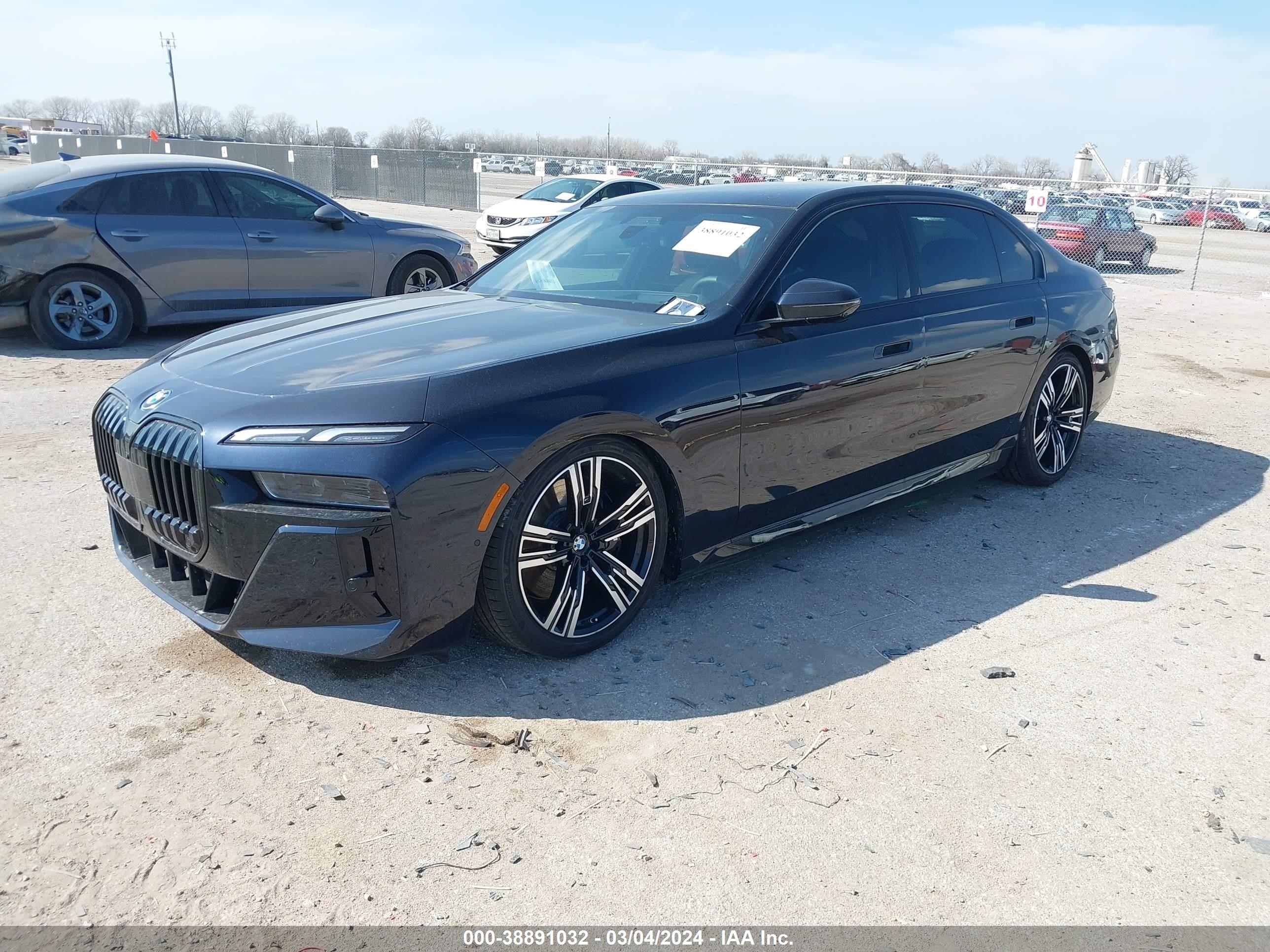 Photo 1 VIN: WBY53EJ09RCP85086 - BMW I7 