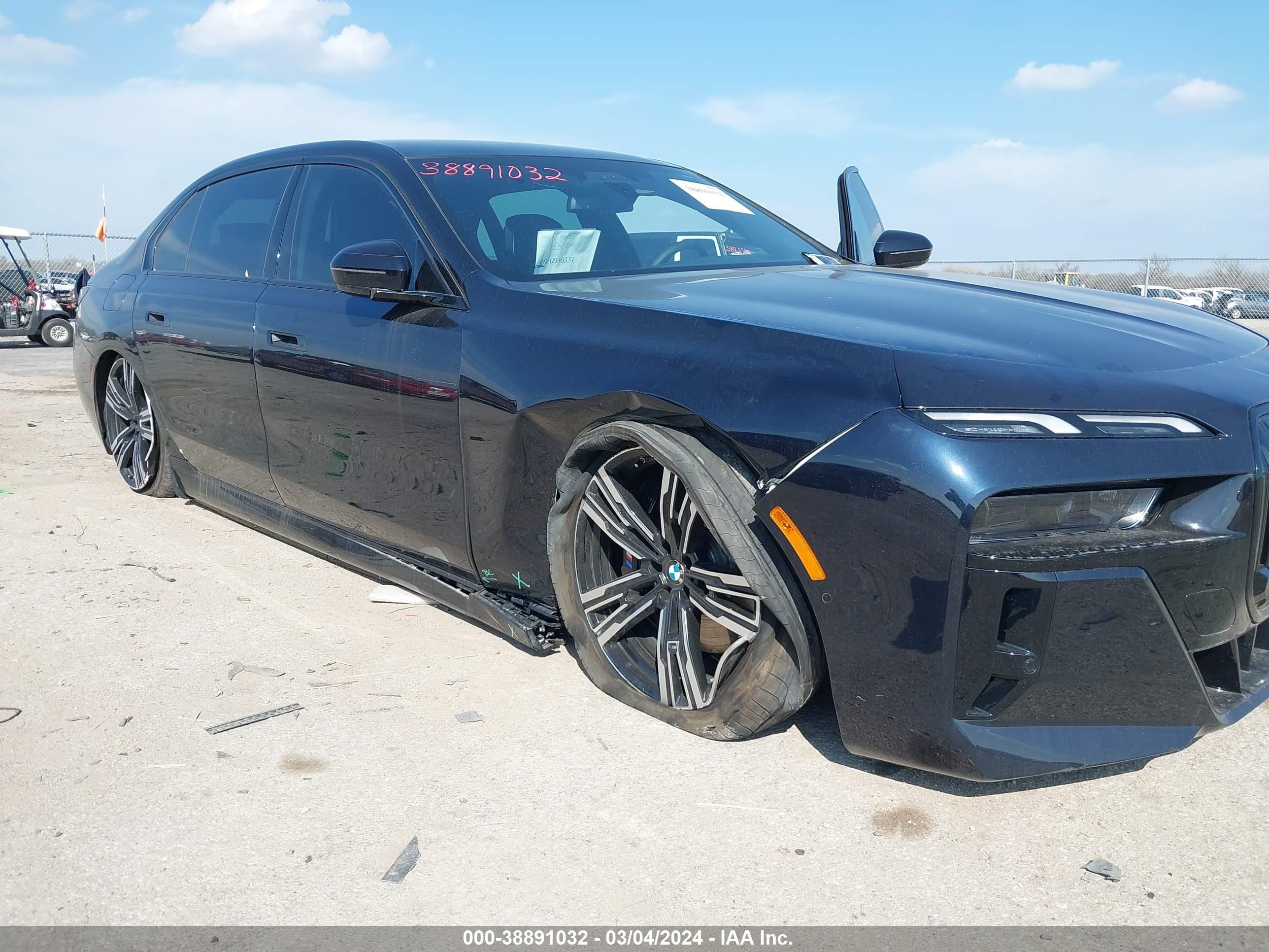 Photo 5 VIN: WBY53EJ09RCP85086 - BMW I7 